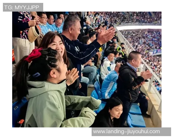 最火爆足球场揭秘球迷热情与激情碰撞的完美舞台